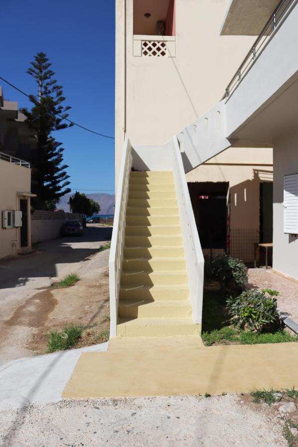 Cassandra'S Haven Kissamos Exterior photo